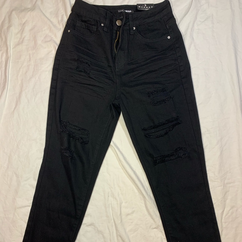 Fashion Nova Mom Jeans
